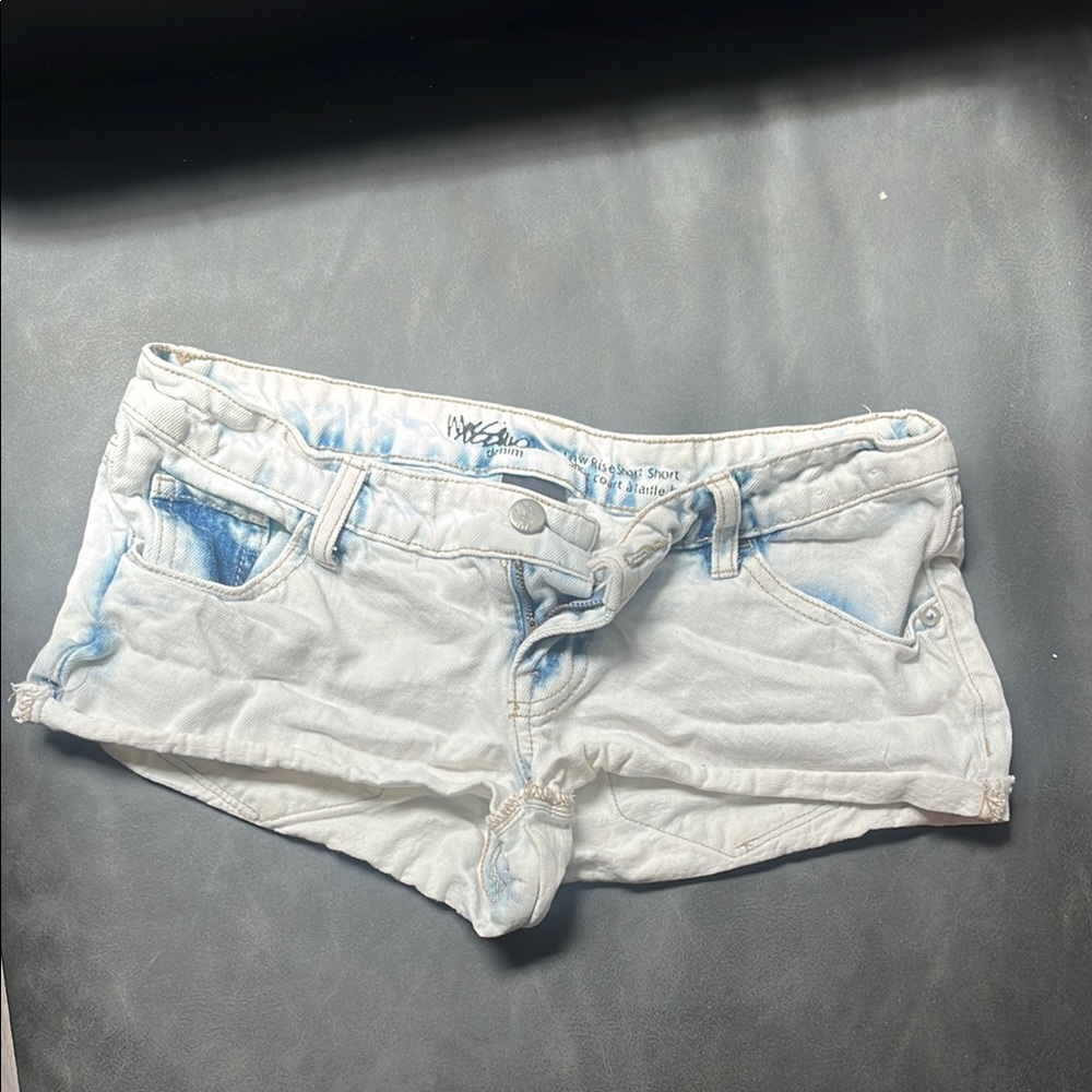 Stylish White Denim Shorts